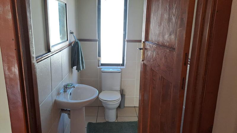 To Let commercial Property for Rent in Newton Park Eastern Cape